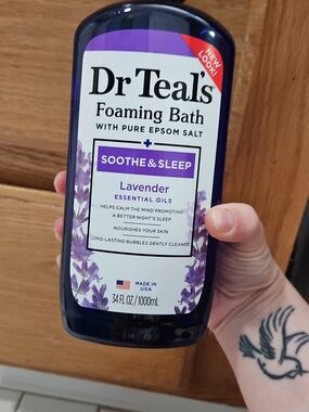 3/$15 SALE 👑 Dr Teals Epsom Salt Foaming Bath Lavender